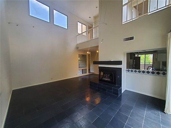 2nd image of 1735 Spyglass Dr APT 121