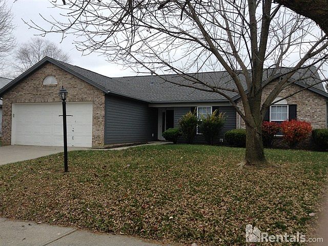 1st image of 1826 Fullerton Dr