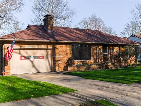 3rd image of 5989 Edgebrook Blvd