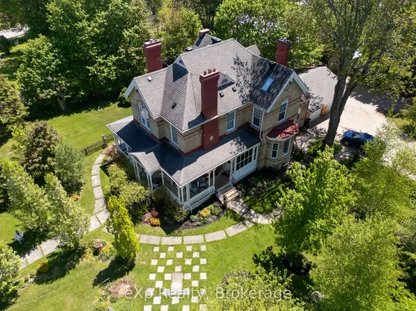 285 Mary St, South Bruce Peninsula, ON N0H 2T0