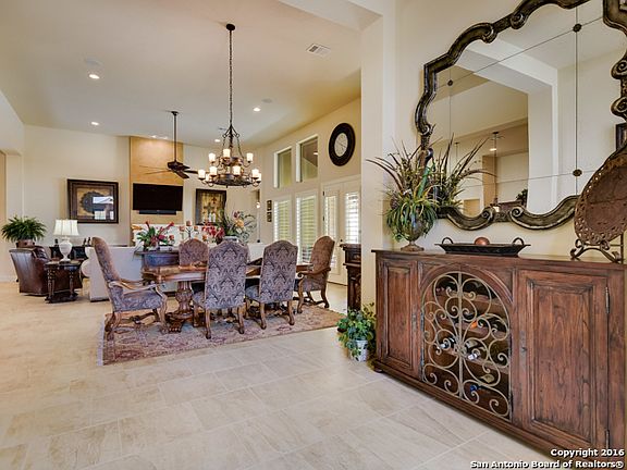 4th image of 4411 Yorkshire Ct