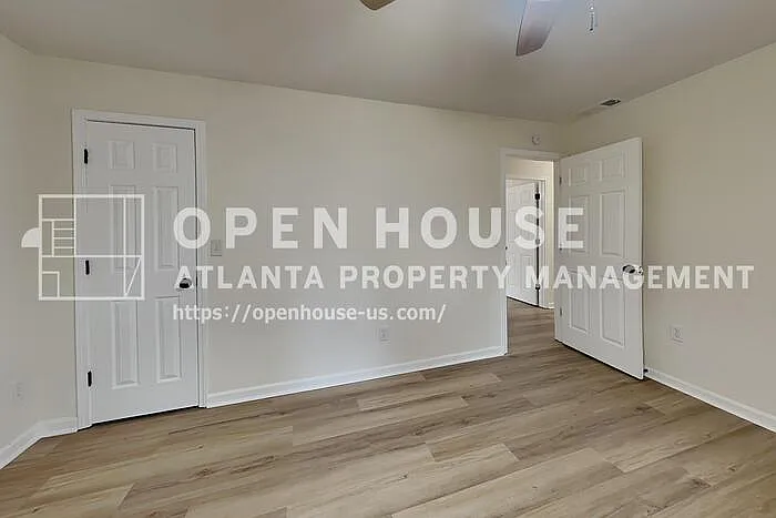 1110 Lake Dr — Photo 14