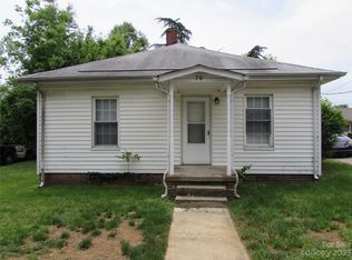 70 Spencer Ave, Mooresville, NC 28115