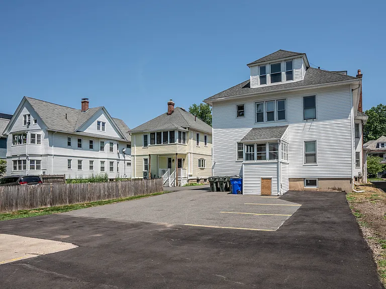 45 Maplewood Ave #3 — Photo 14