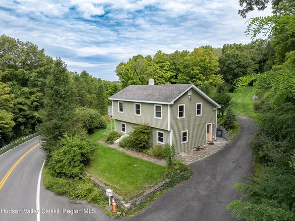 800 Old Post Road, New Paltz, NY 12561