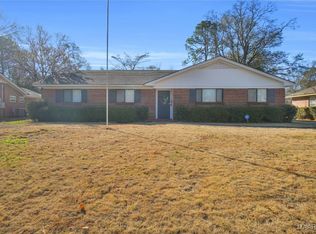 3612 Royal Crest Dr, Montgomery, AL 36109