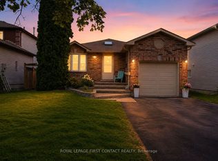 46 Jones Dr, Barrie, ON L4M 6H7