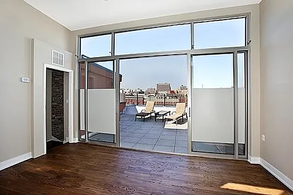 Sold by Park River | media 17