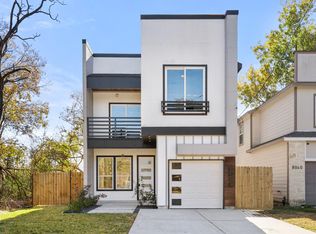 8046 Chateau St, Houston, TX 77028