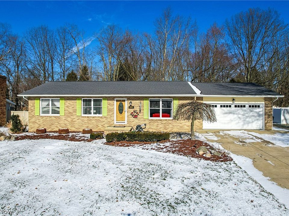 1st image of 543 Cedarcrest Dr