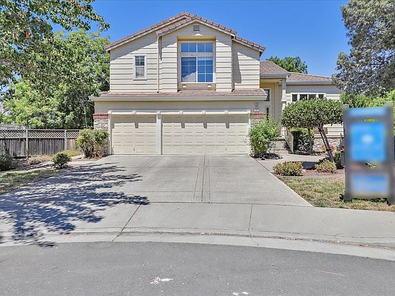 2nd image of 2683 Calico Ct