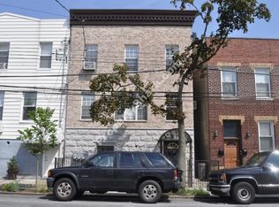 6713 73rd Pl, Flushing, NY 11379