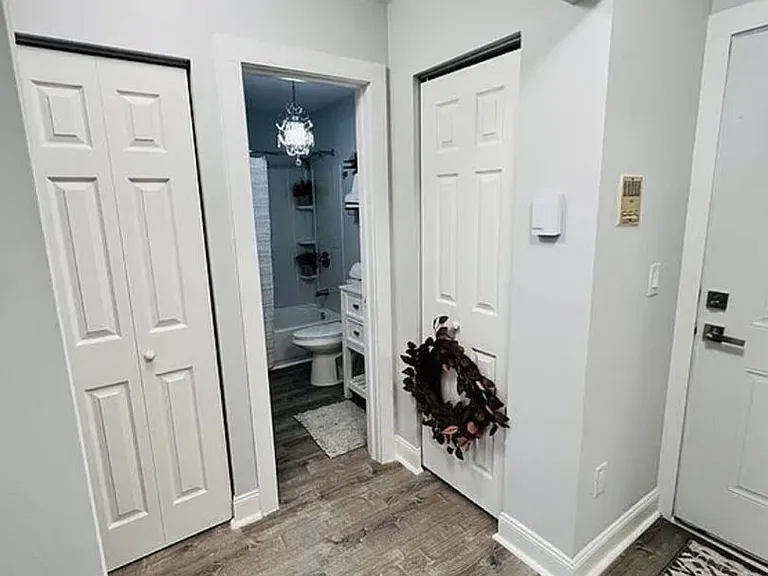Cedar Heights — Photo 13