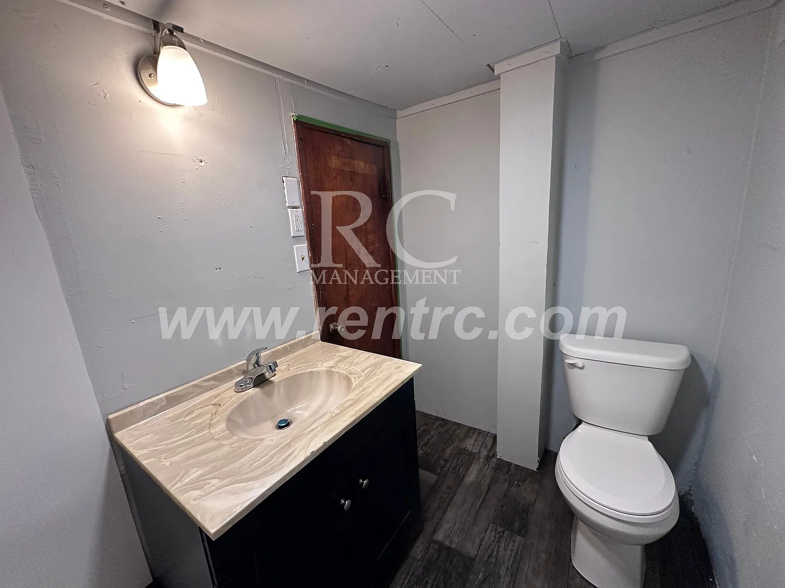2 bed, 1000 sqft, $750 — Photo 4