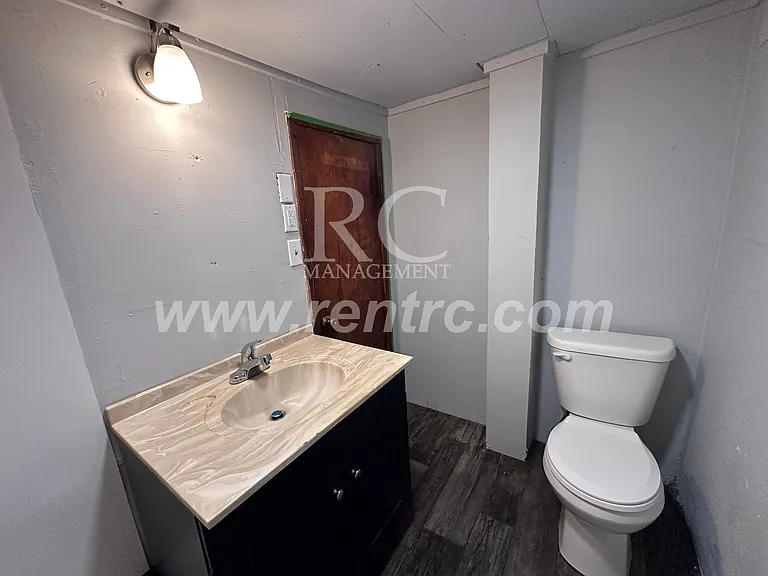 230 Tennessee Ave — Photo 4