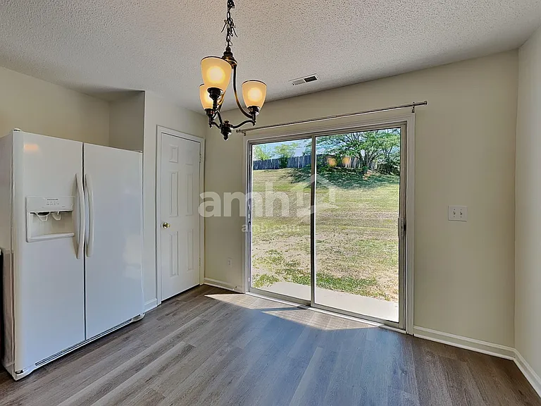 8106 Cohosh Ct — Photo 4