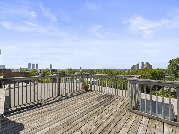 54 Magnolia Avenue image 13 of 17