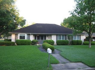 2634 Cedar Ln, Rosenberg, TX 77471