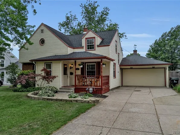 228 Kettering Dr, Buffalo, NY 14223
