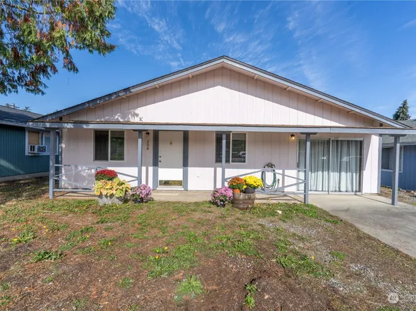 208 W Prairie Street, Sequim, WA 98382