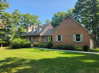 1423 Macedonia Church Rd, Stephens City, VA 22655