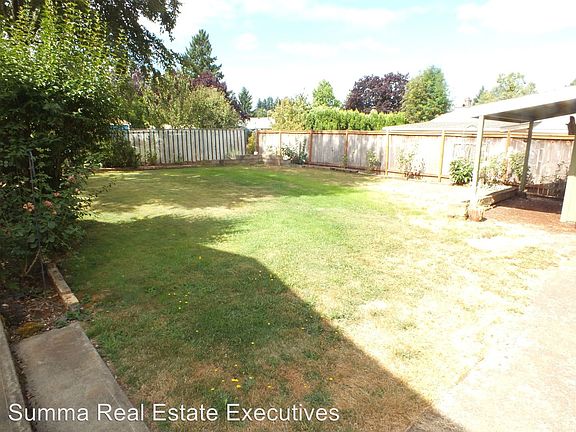 4th image of 13355 Eastborne Dr