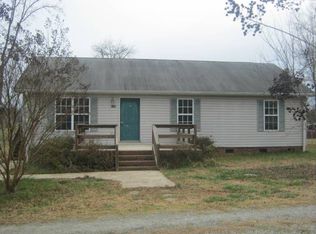 5120 Clearwater Lake Rd, Mount Holly, NC 28120