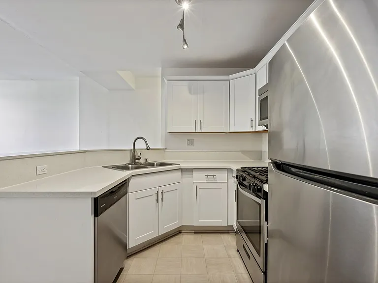 1 Bedroom 1 Bathroom
