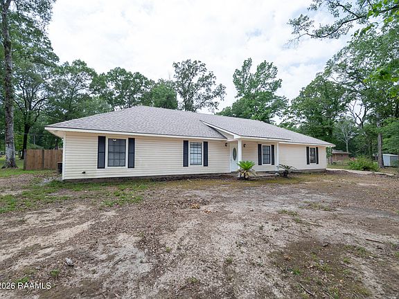 2nd image of 142 Tanglewood Dr