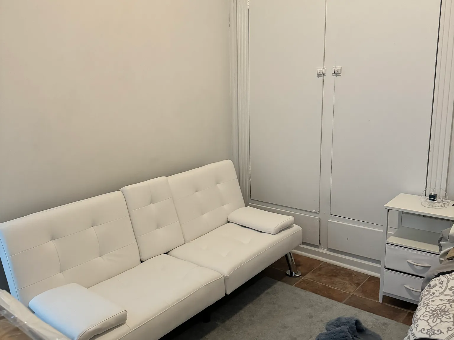 Studio, 250 sqft, $680 — Photo 3