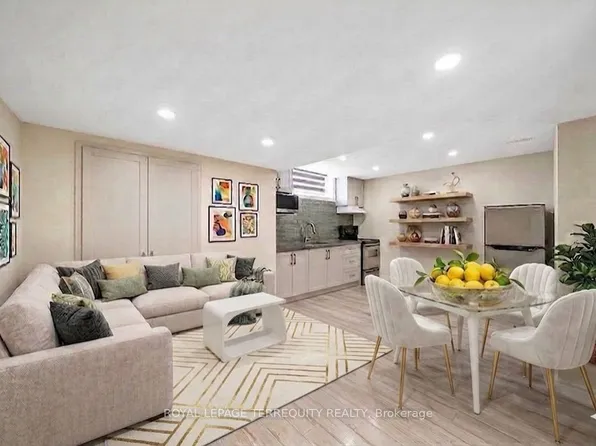 1 Devineridge Ave, Ajax, ON L1Z 0T3