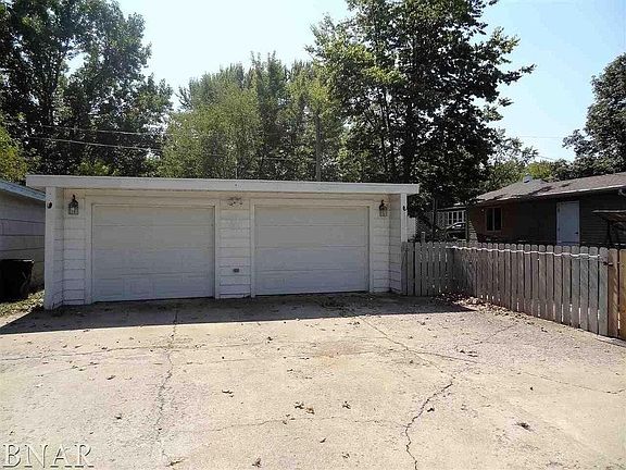 2 car garage