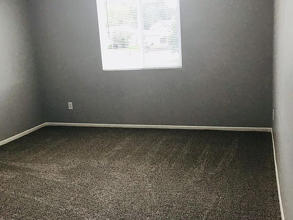 Bedroom #2 w/ attached bathroom