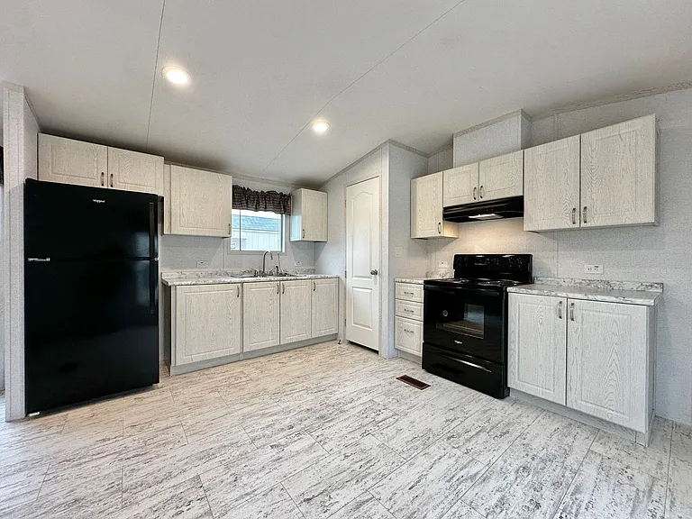 2301 SW Sheridan Rd — Photo 9