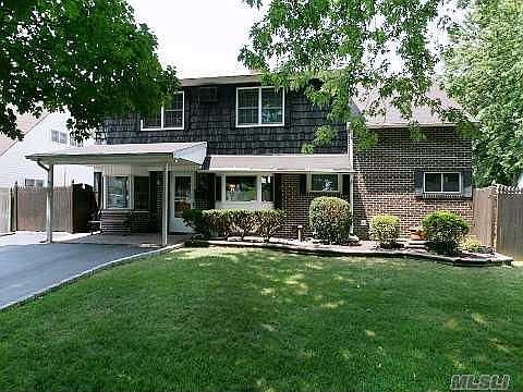 1st image of 32 Arcadia Ln