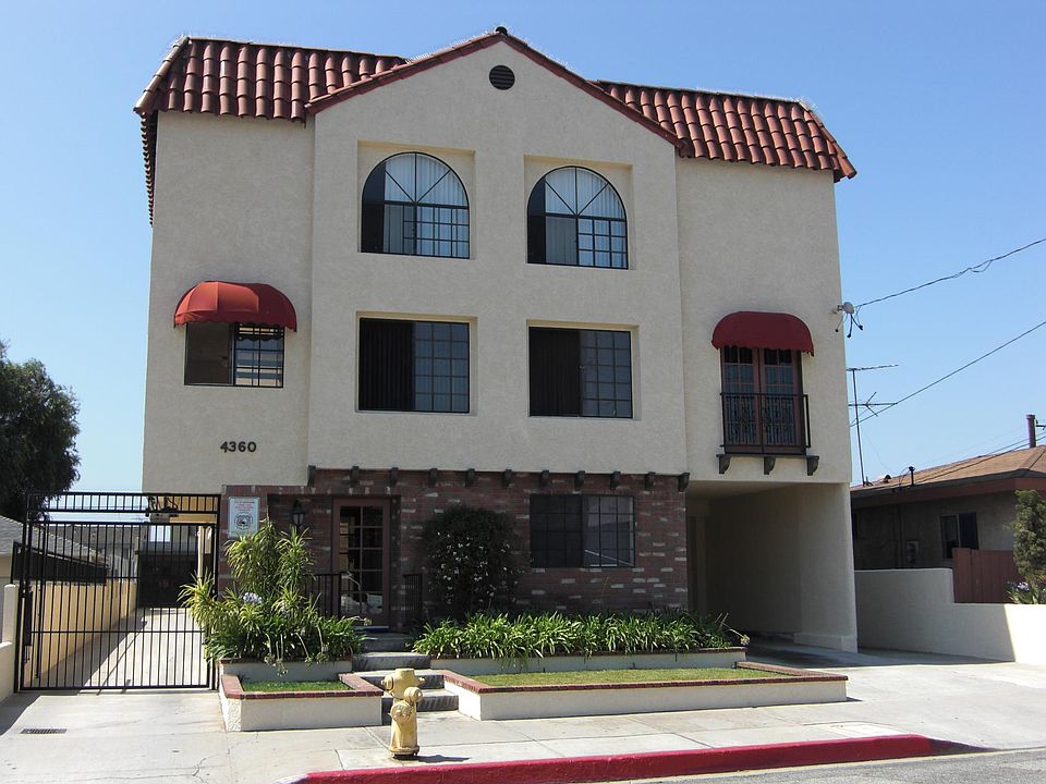 Gated 10 unit Building