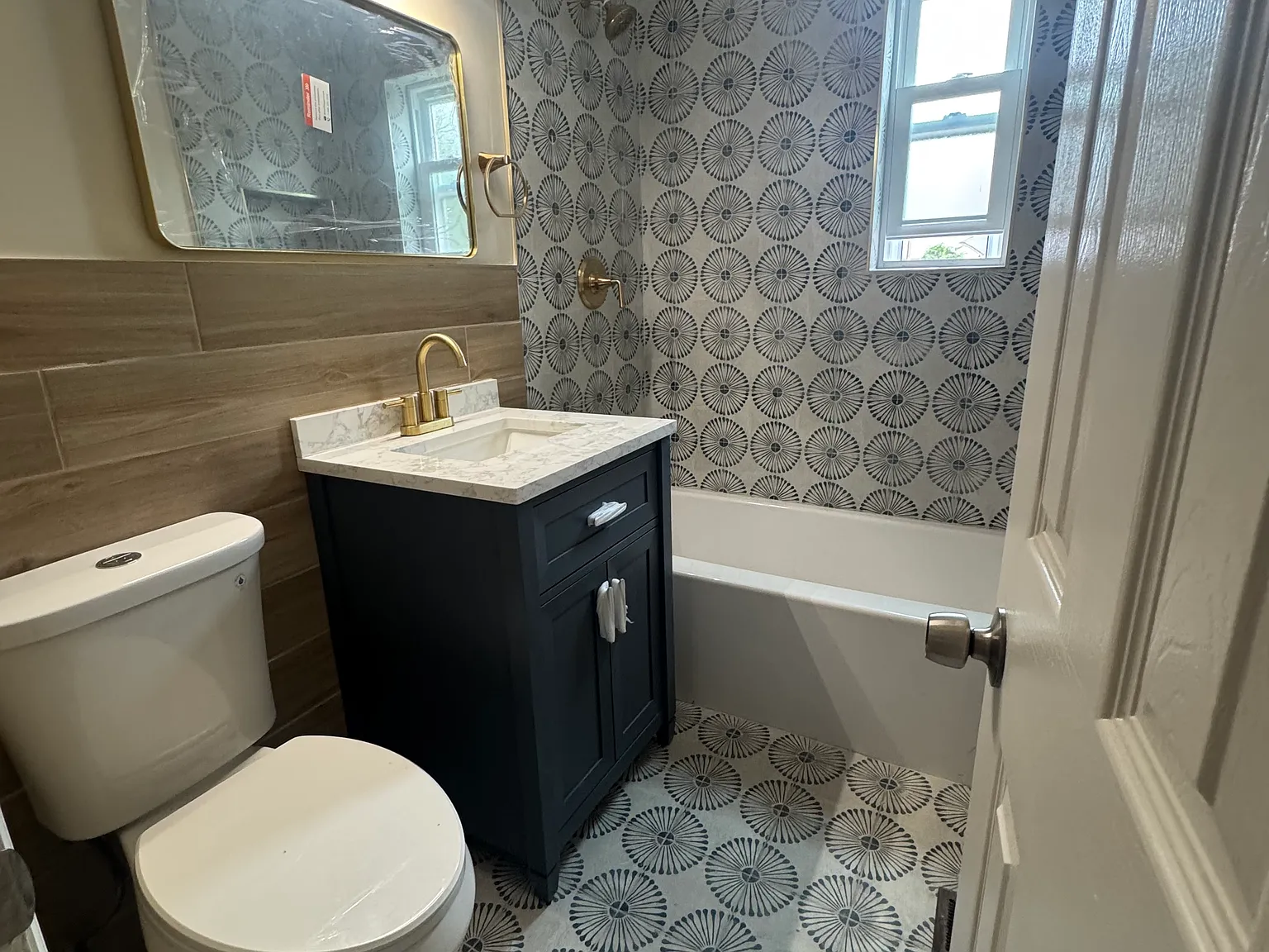222nd St, Laurelton — Photo 1