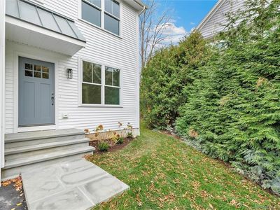 162 Boroskey Rd, Fairfield, CT, 06824