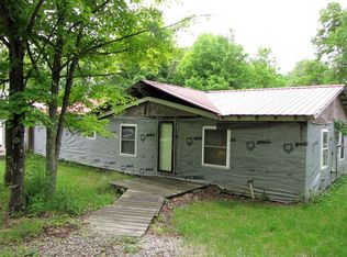 4945 Enlow Rd, Athens, OH 45701