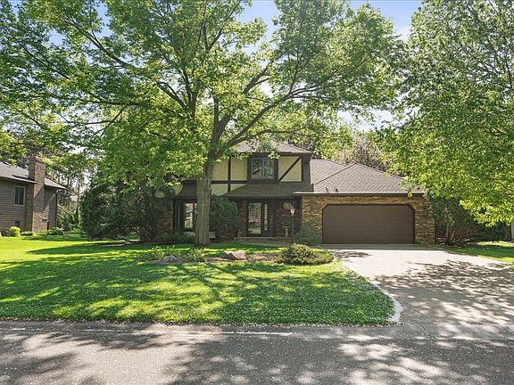 4th image of 1317 Waterford Rd