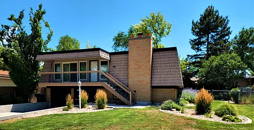 404 E Doreen St Photo 1