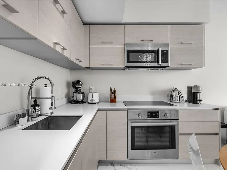 1300 S Miami Ave #2508 — Photo 12