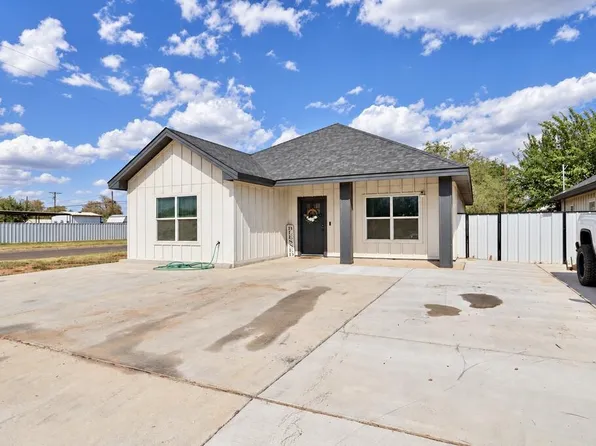 312 NE 5th St, Andrews, TX 79714