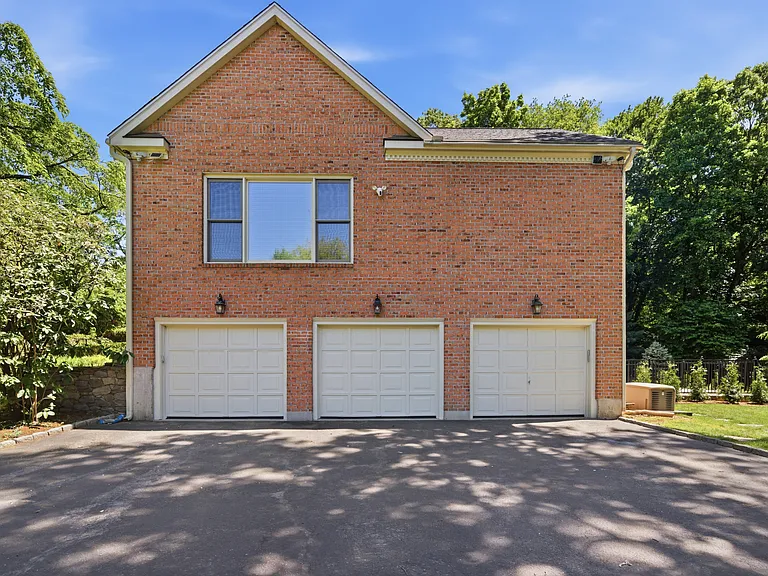 254 Sherwood Farm Rd — Photo 37