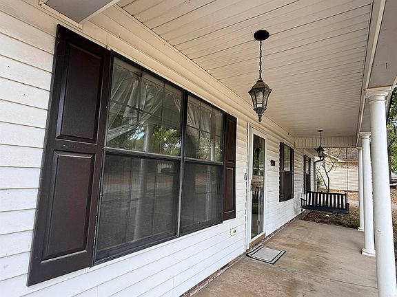2nd image of 2611 Timbermist Dr