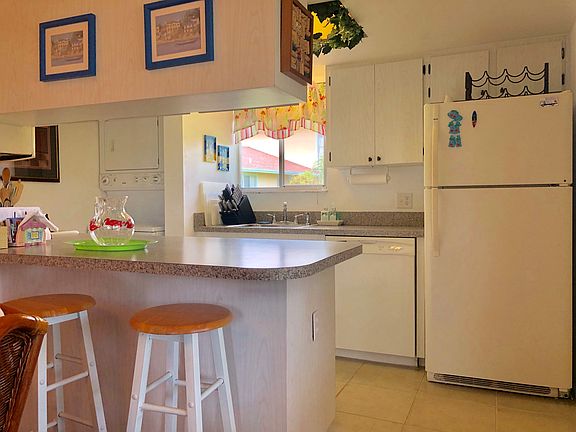 4th image of 5798 Newfoundland Cir APT 1