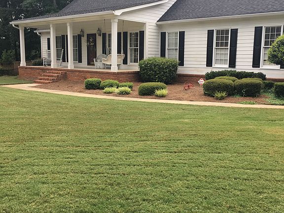 4th image of 1103 Thorn Apple Ct SE