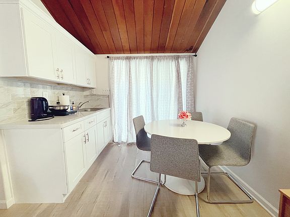 5th image of 3897 Hancock Dr #Adu
