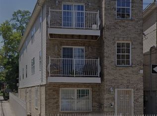 1 Gardner Ave #2, Jersey City, NJ 07304