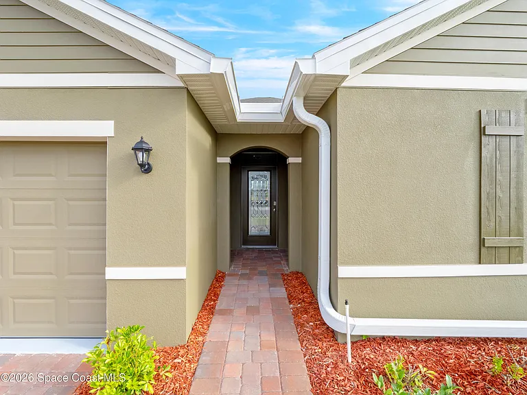 5072 Alabaster Dr — Photo 6